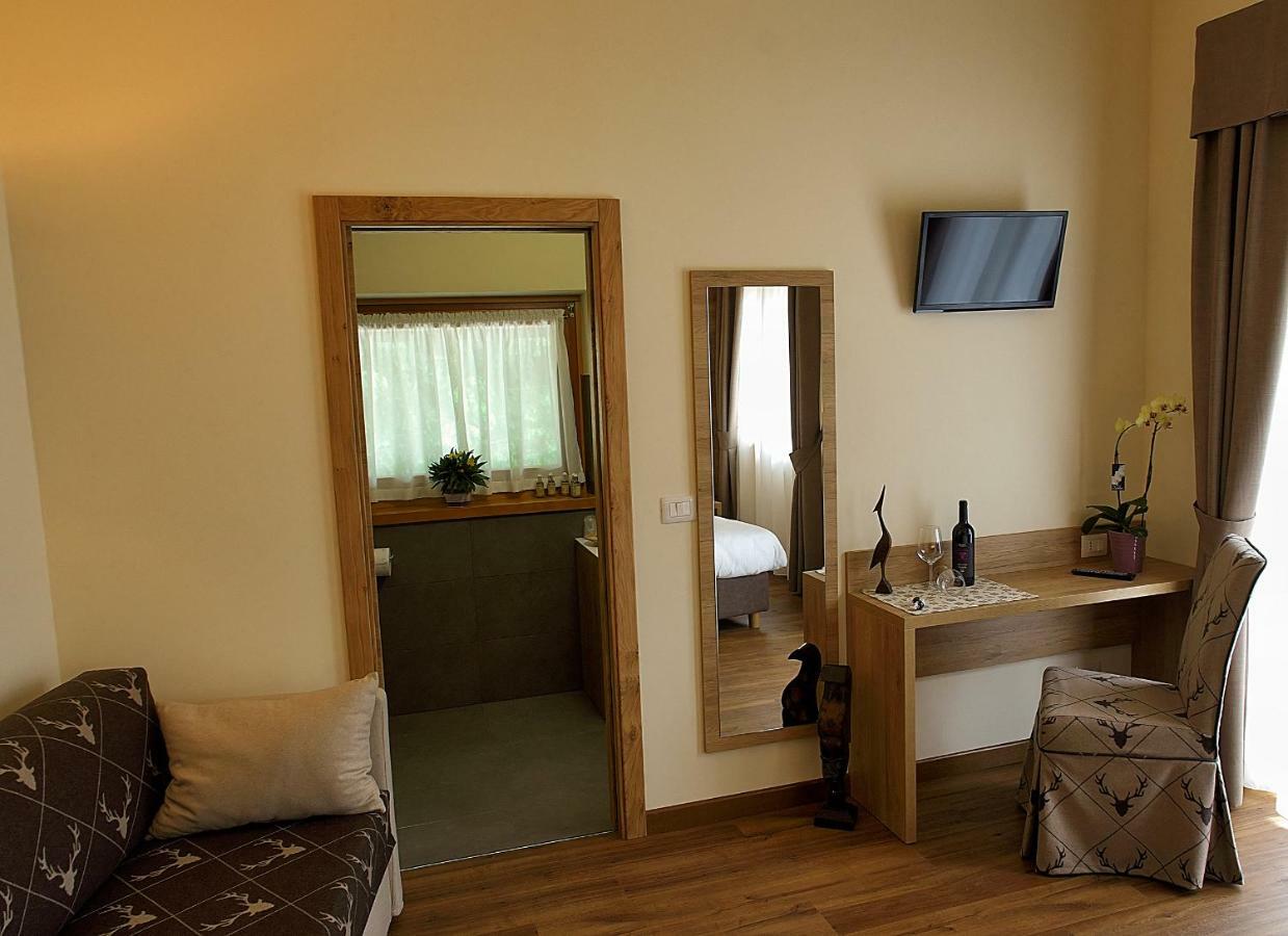 Botton D'Oro Delle Dolomiti Bed & Breakfast Vattaro Exterior photo