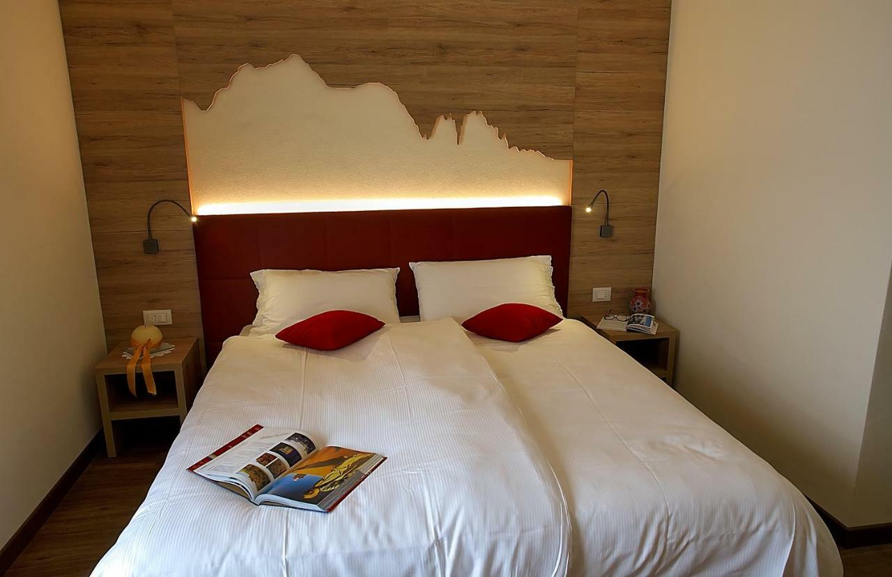 Botton D'Oro Delle Dolomiti Bed & Breakfast Vattaro Exterior photo